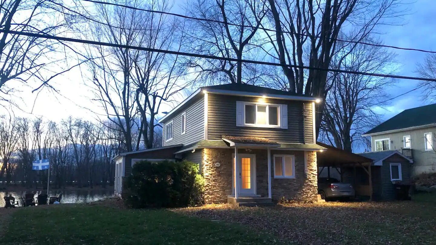 098 Location de chaletrégion StAndré d’Argenteuil Chalets Bois Rond