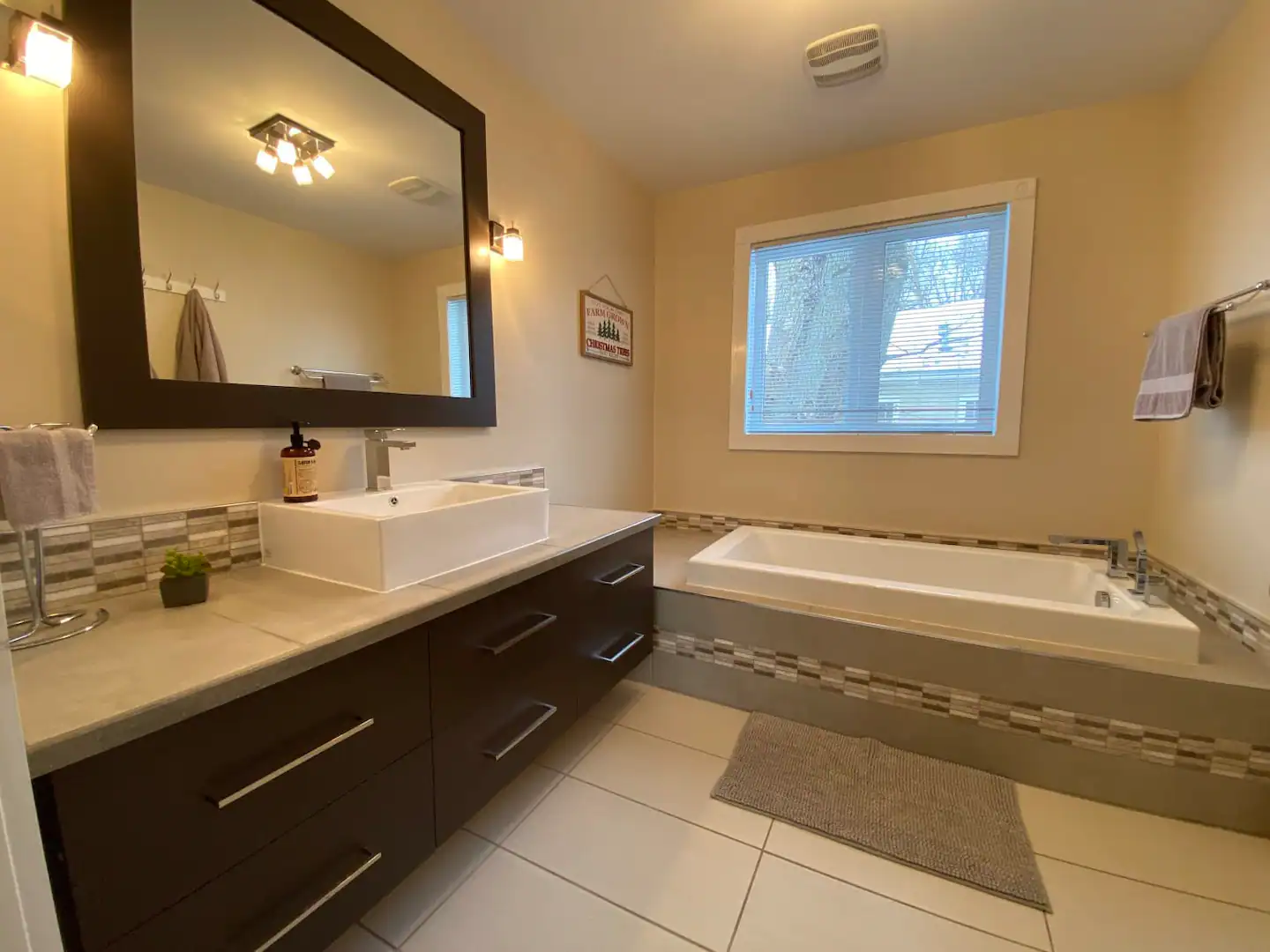 098 Location de chaletrégion StAndré d’Argenteuil Chalets Bois Rond